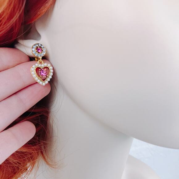 Vintage Y2K Gold Tone Heart Clip On Earrings Pink Blue Rhinestone Faux Pearl - Picture 5 of 12